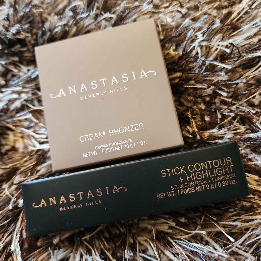 Anastasia Beverly Hills Cream Bronzer in Brown & Stick Contour + Hilighter